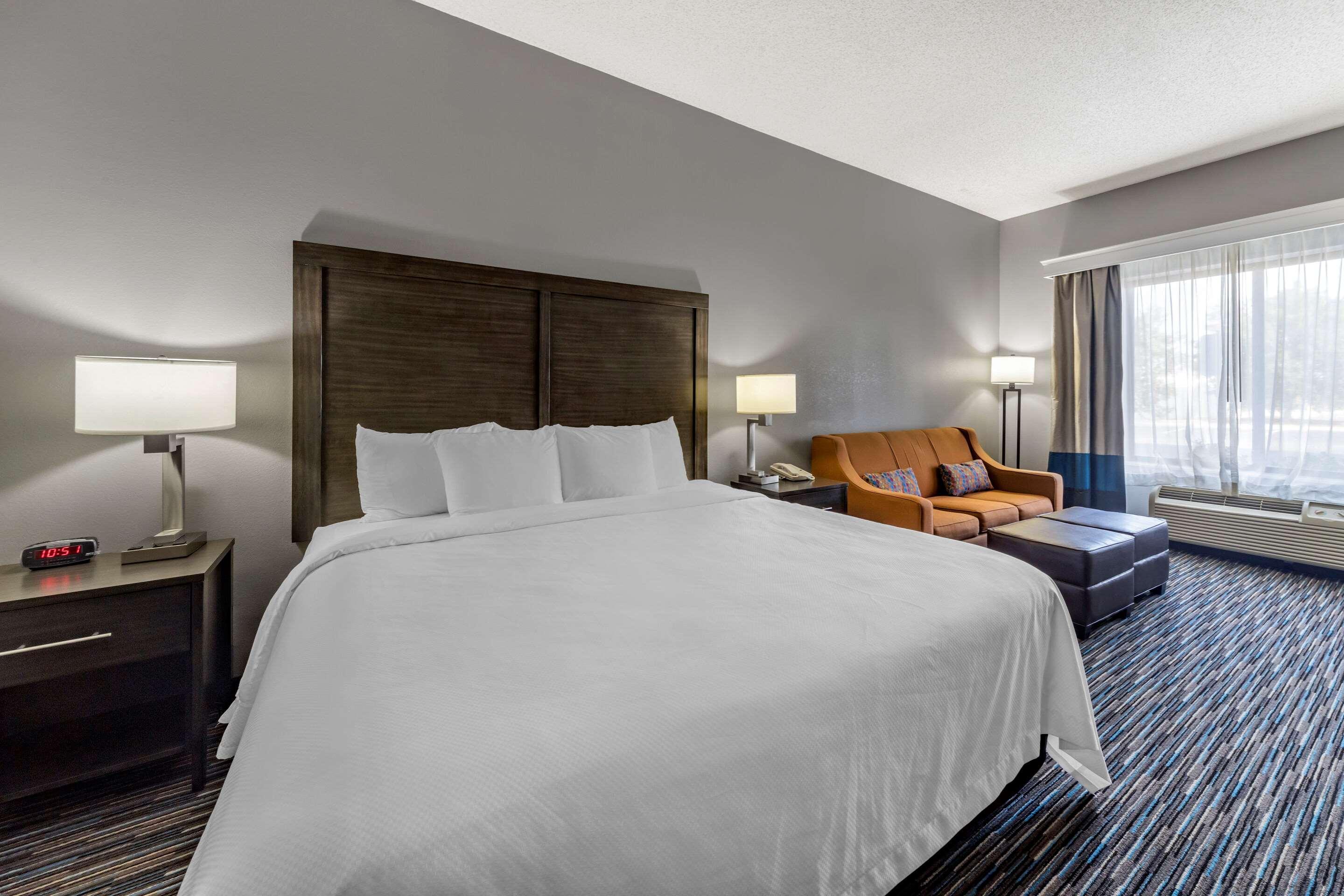 Garner Hotel Oklahoma City - Quail Springs By Ihg Bagian luar foto