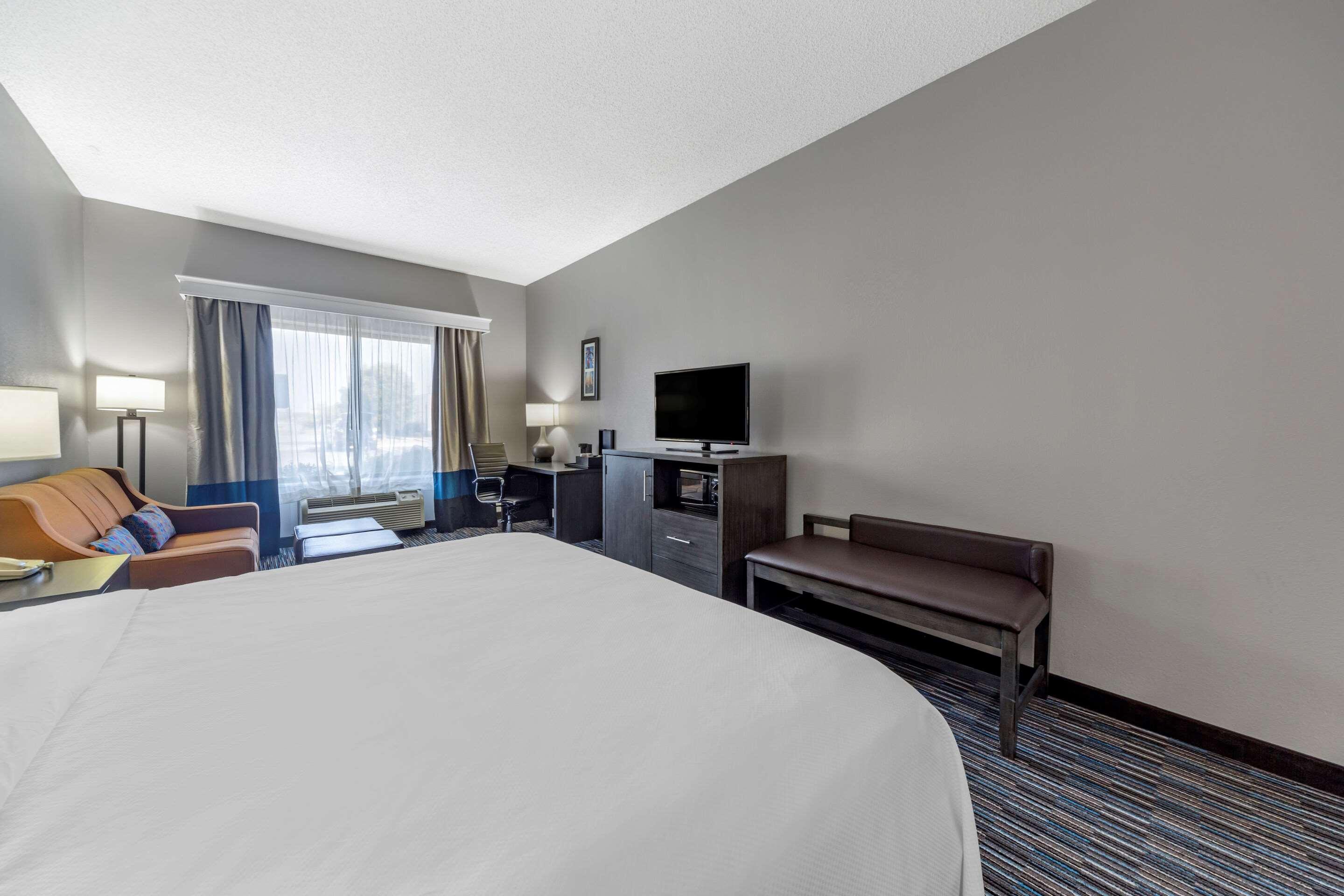 Garner Hotel Oklahoma City - Quail Springs By Ihg Bagian luar foto