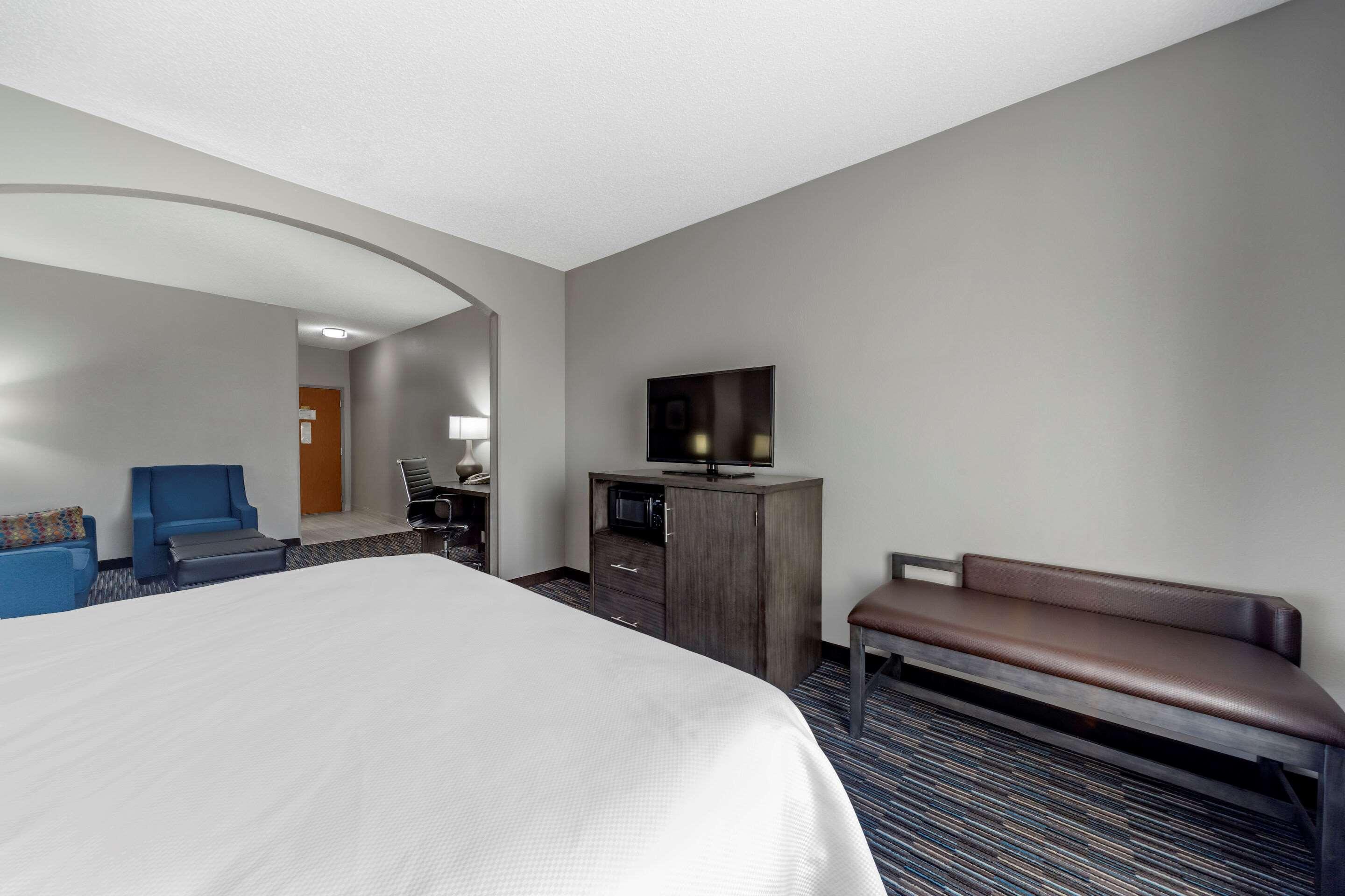 Garner Hotel Oklahoma City - Quail Springs By Ihg Bagian luar foto