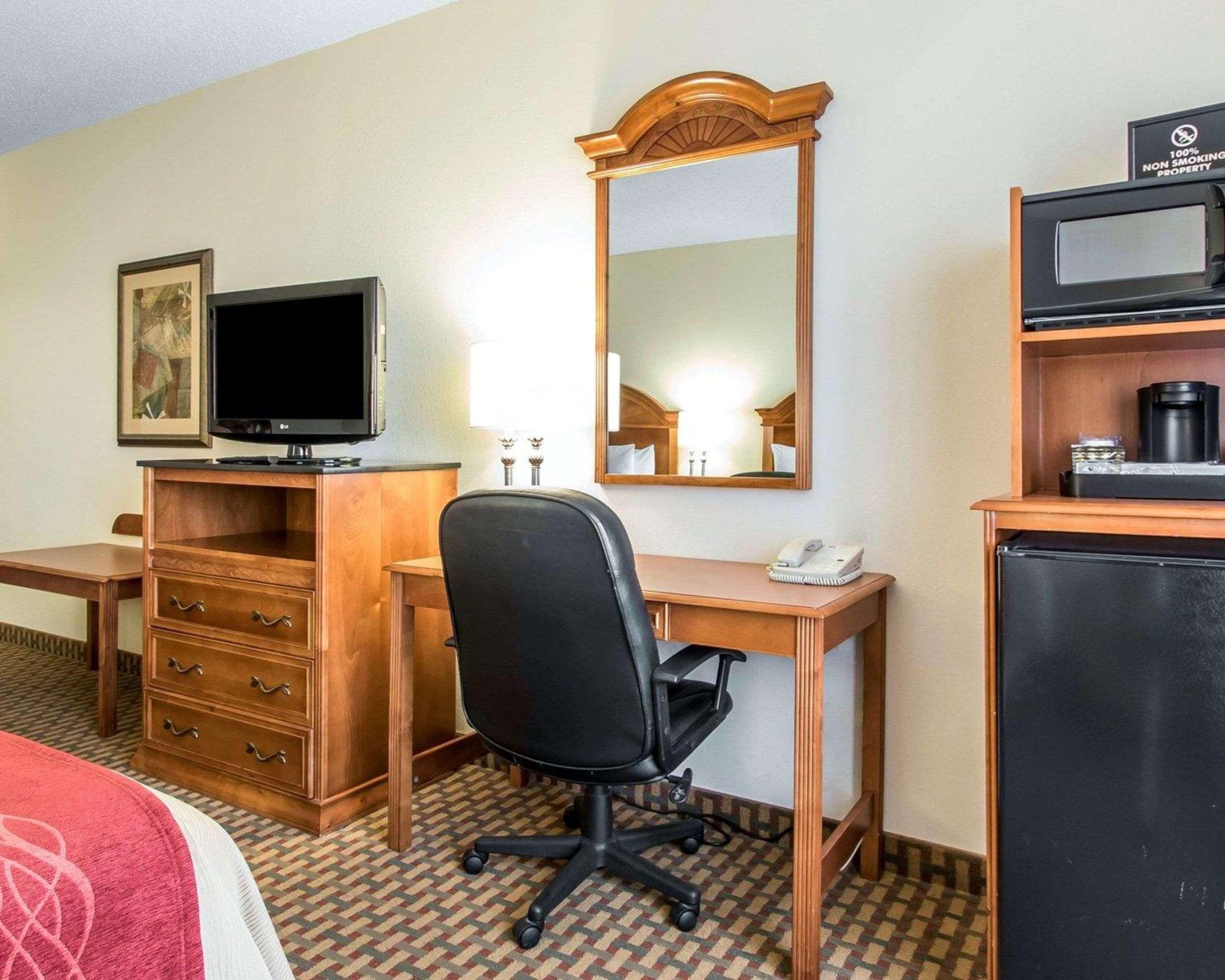 Garner Hotel Oklahoma City - Quail Springs By Ihg Bagian luar foto