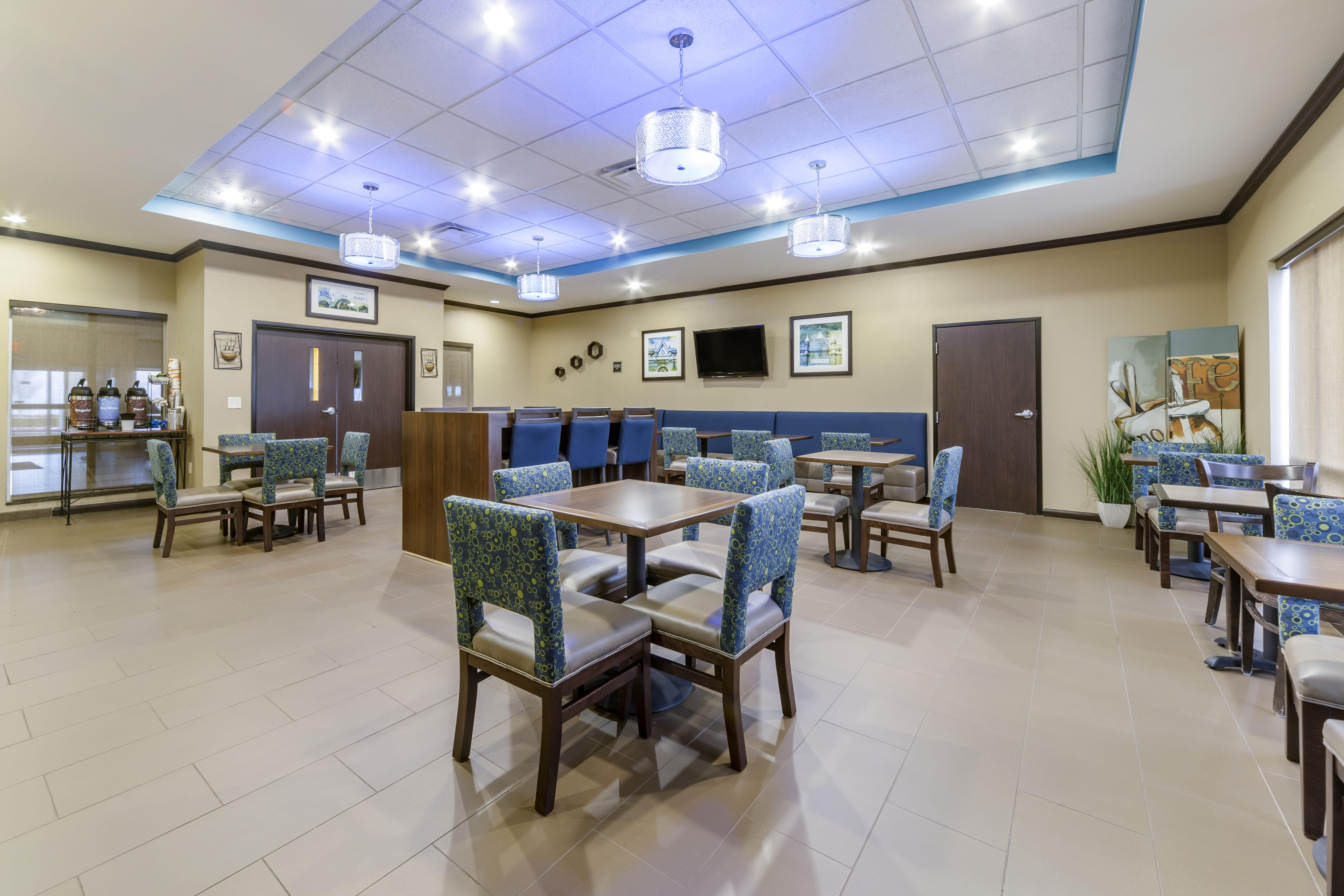 Garner Hotel Oklahoma City - Quail Springs By Ihg Bagian luar foto