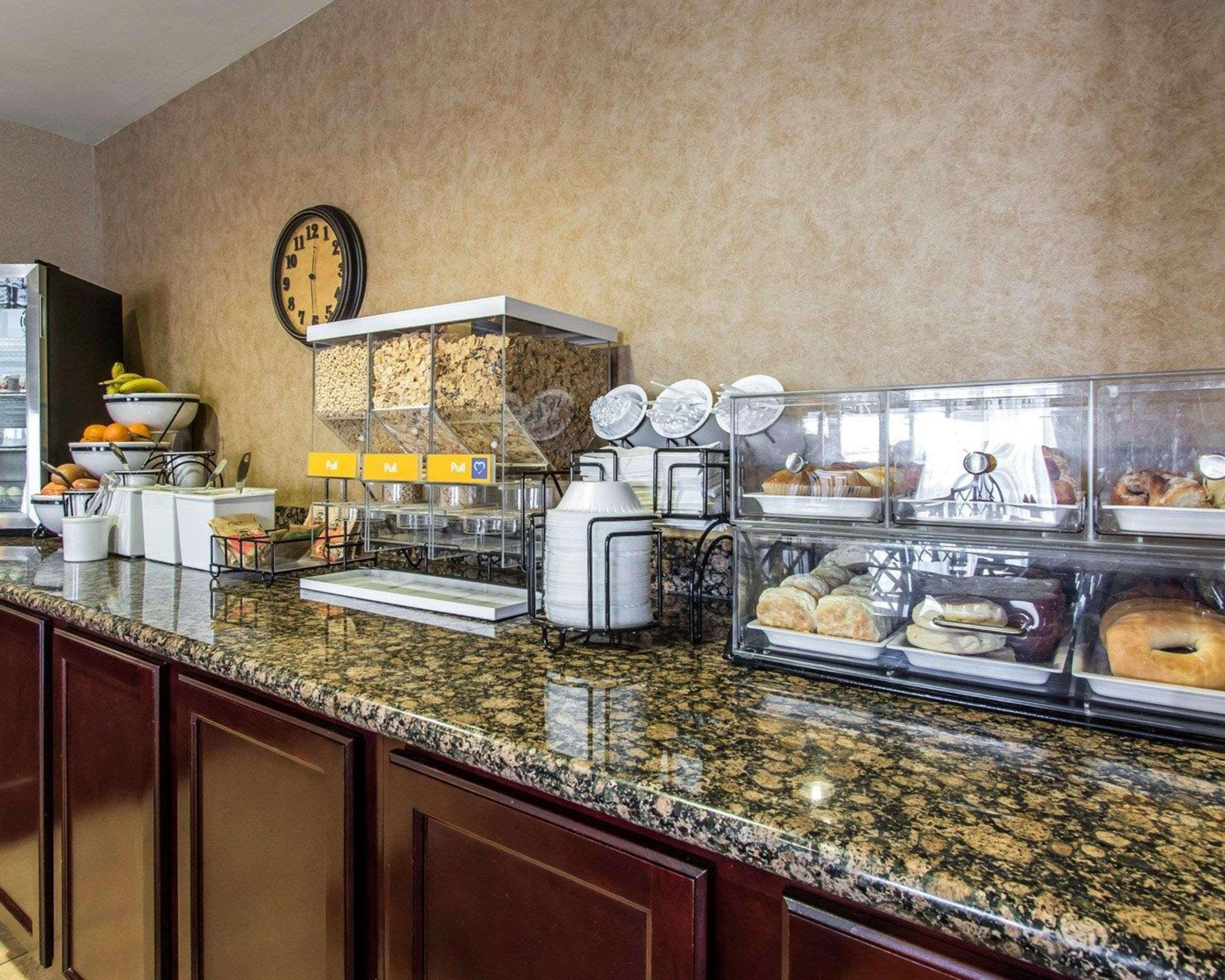Garner Hotel Oklahoma City - Quail Springs By Ihg Bagian luar foto